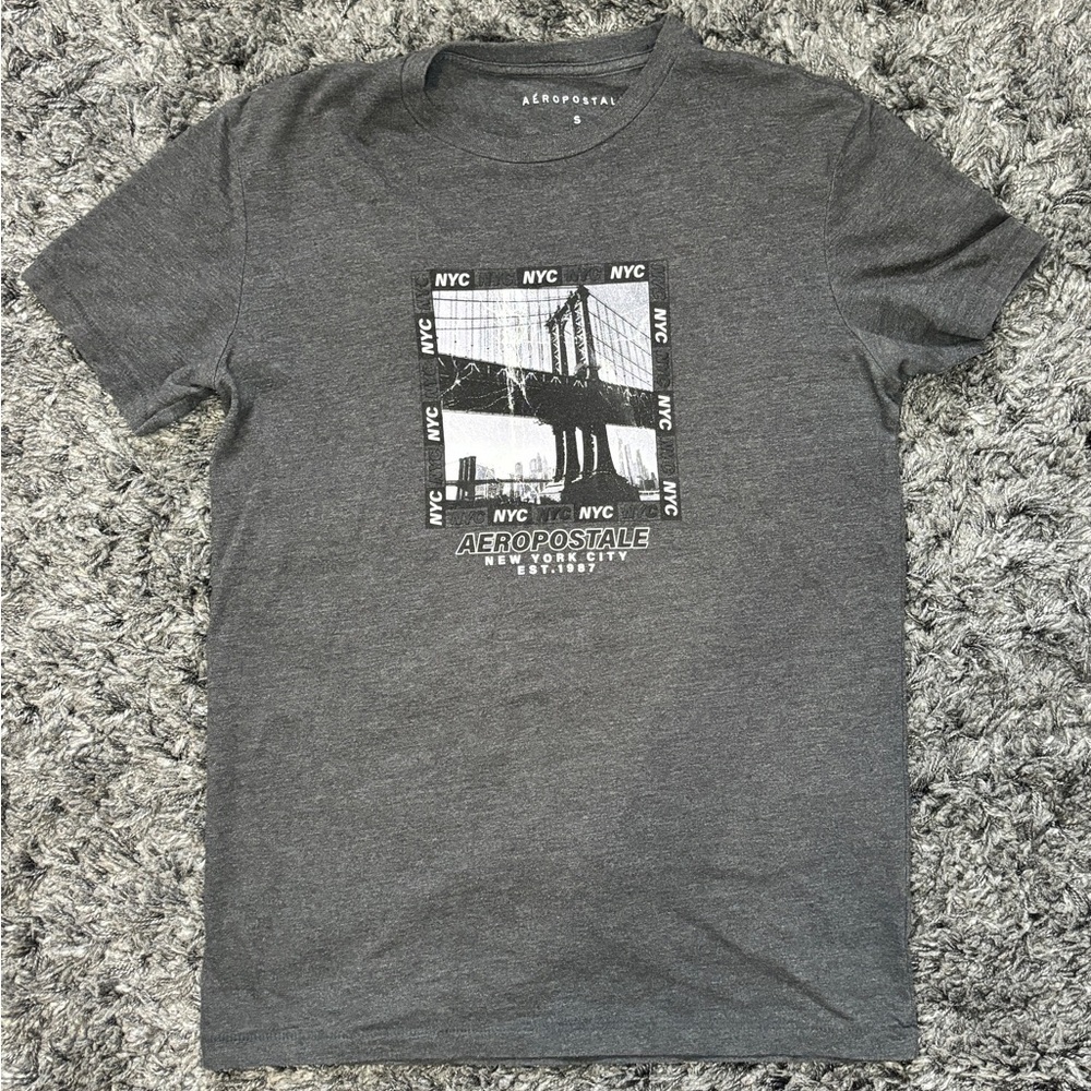 Aeropostal T-shirt NYC Size Small
